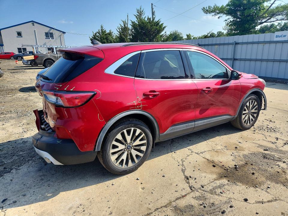 2020 FORD ESCAPE TITANIUM — Фото 3 из 14