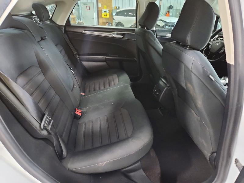 2020 FORD FUSION SE — Фото 10 из 12
