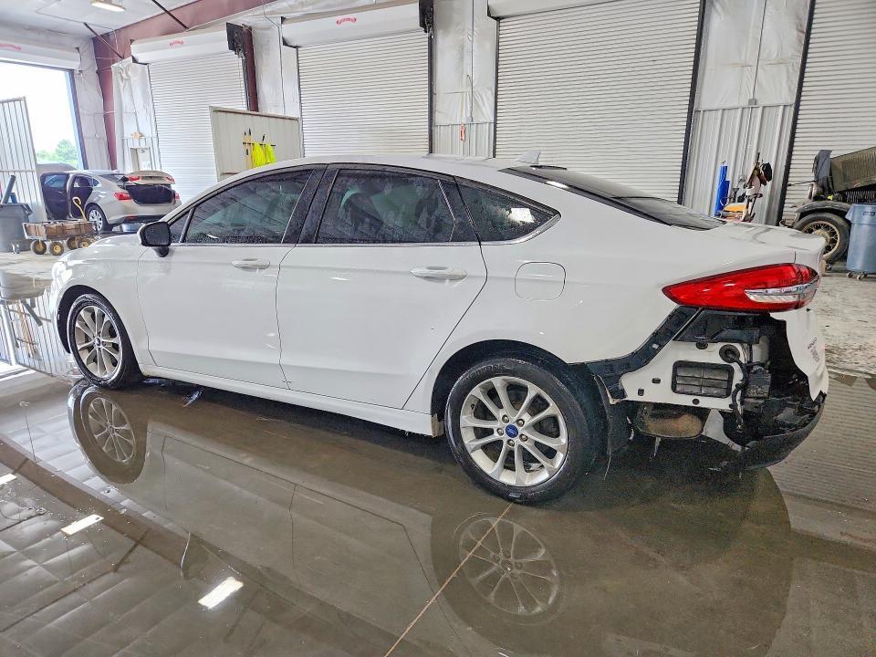 2020 FORD FUSION SE — Фото 2 из 12