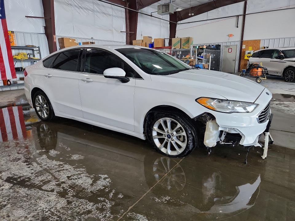 2020 FORD FUSION SE — Фото 4 из 12