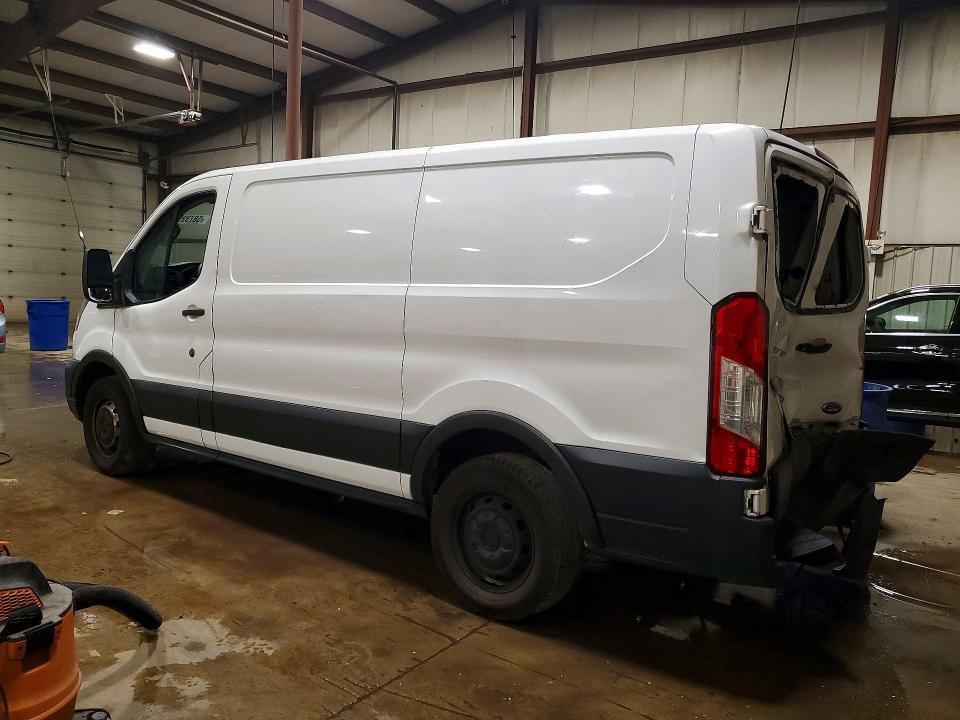 2020 FORD TRANSIT T-150 — Фото 2 из 14