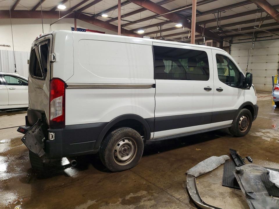 2020 FORD TRANSIT T-150 — Фото 3 из 14