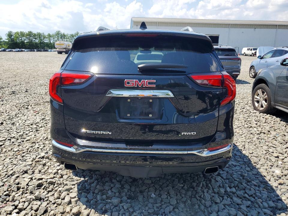 2020 GMC TERRAIN DENALI — Фото 6 из 13