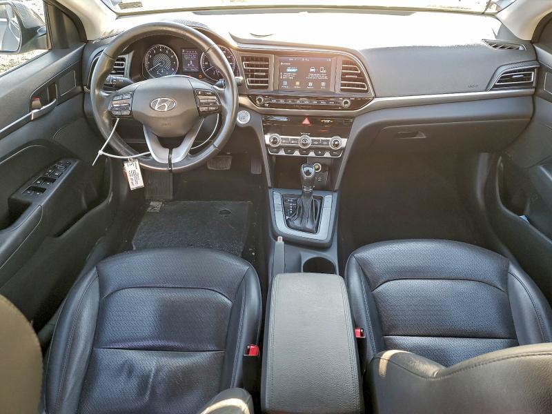 2020 HYUNDAI ELANTRA SEL — Фото 8 из 12