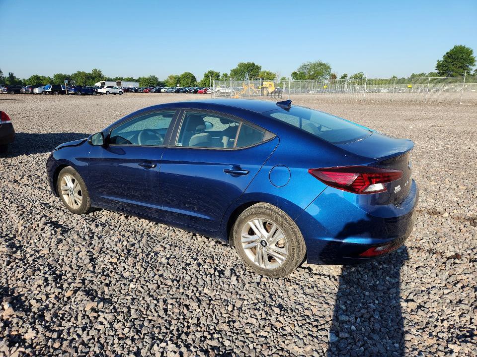 2020 HYUNDAI ELANTRA SEL — Фото 2 из 12