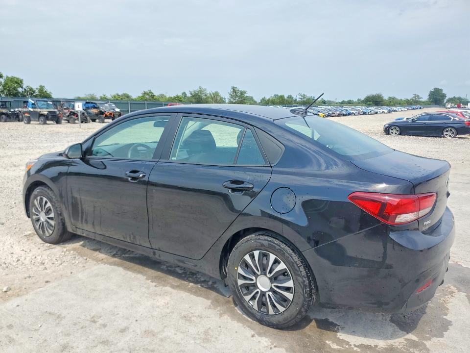 2020 KIA RIO S — Фото 2 из 12