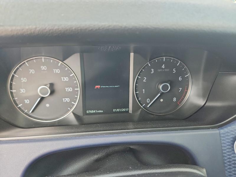 2020 LAND ROVER RANGE ROVER VELAR R-DYNAMIC S — Фото 9 из 13