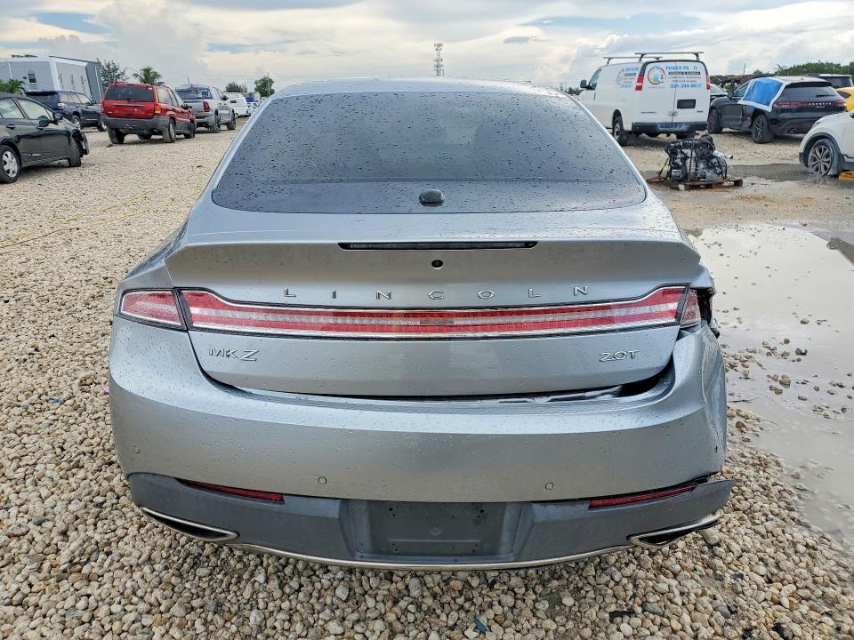 2020 LINCOLN MKZ — Фото 6 из 12