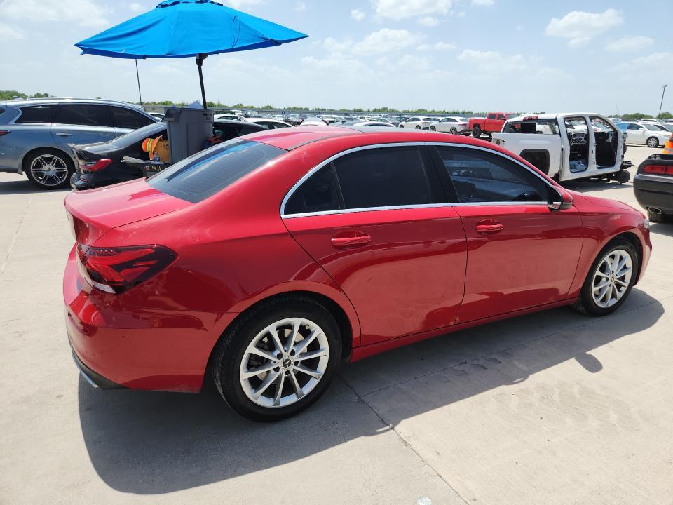 2020 MERCEDES-BENZ A 220 — Фото 3 из 12