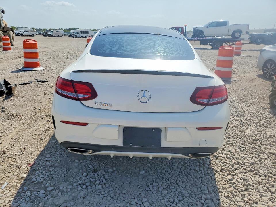 2020 MERCEDES-BENZ C 300 — Фото 6 из 12