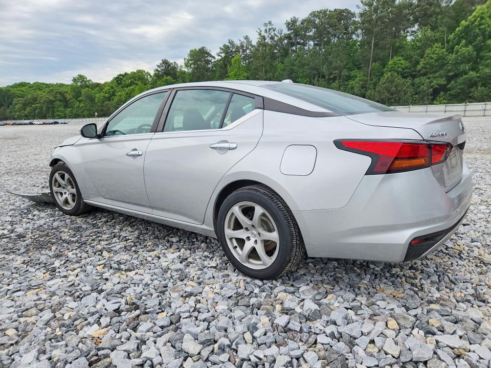 2020 NISSAN ALTIMA S — Фото 2 из 12