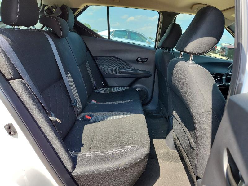 2020 NISSAN KICKS S — Фото 10 из 12