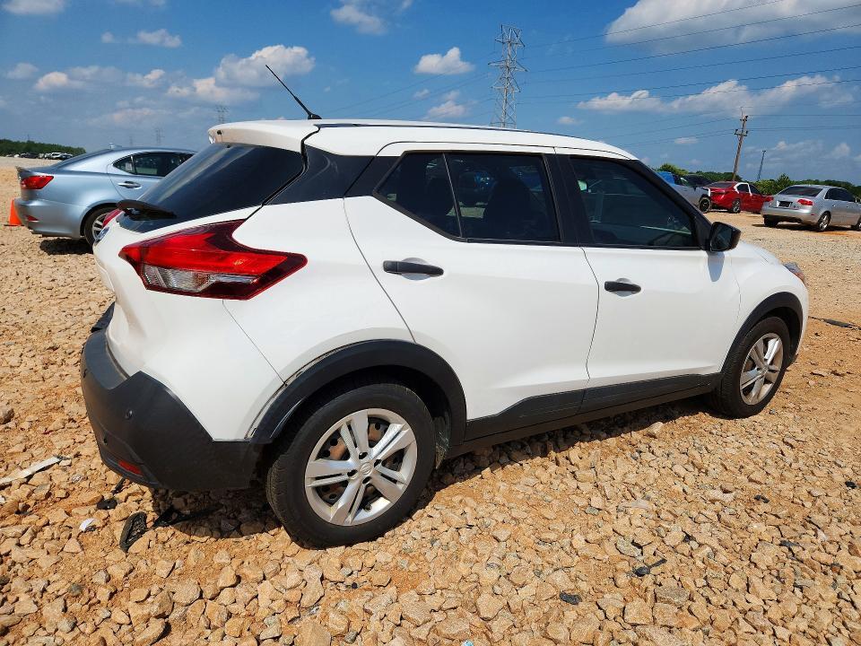 2020 NISSAN KICKS S — Фото 3 из 12