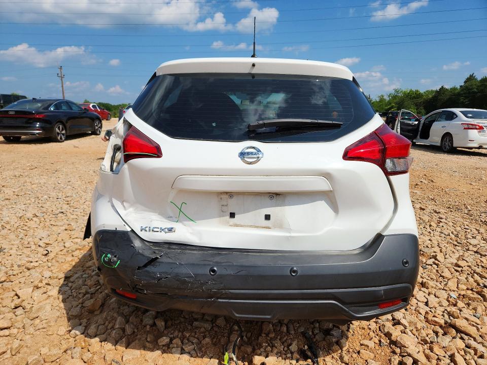 2020 NISSAN KICKS S — Фото 6 из 12