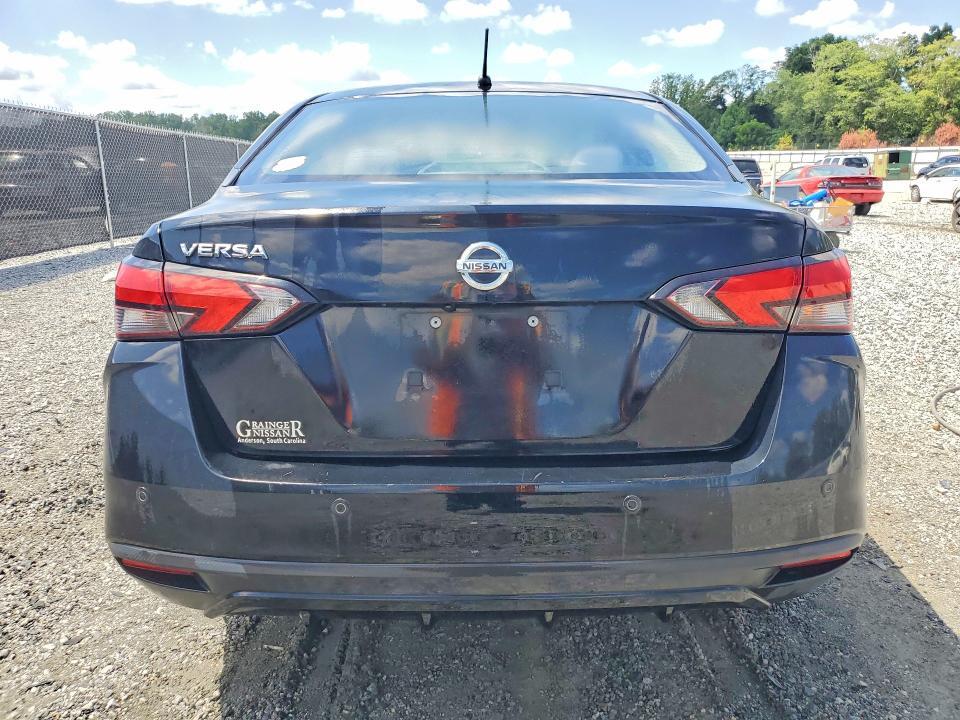 2020 NISSAN VERSA S — Фото 6 из 12