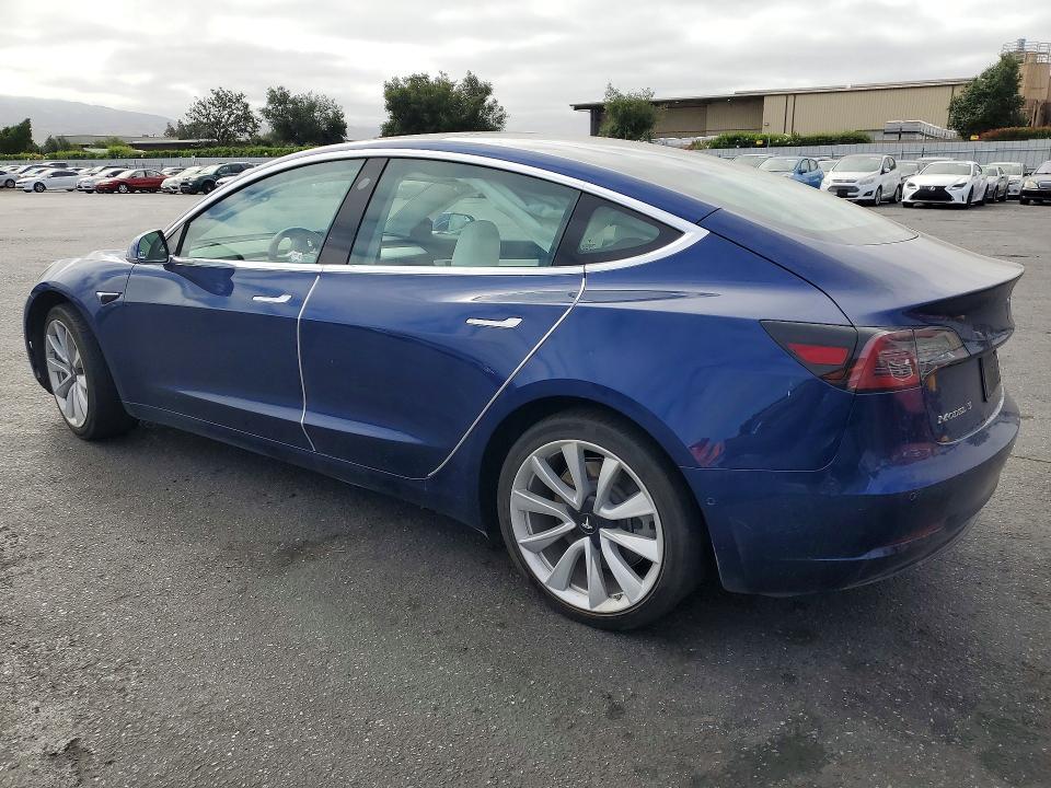 5YJ3E1EA4LF599254 2020 TESLA MODEL 3 photo no. 2