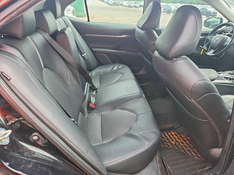 2020 TOYOTA CAMRY XSE — Фото 10 из 12