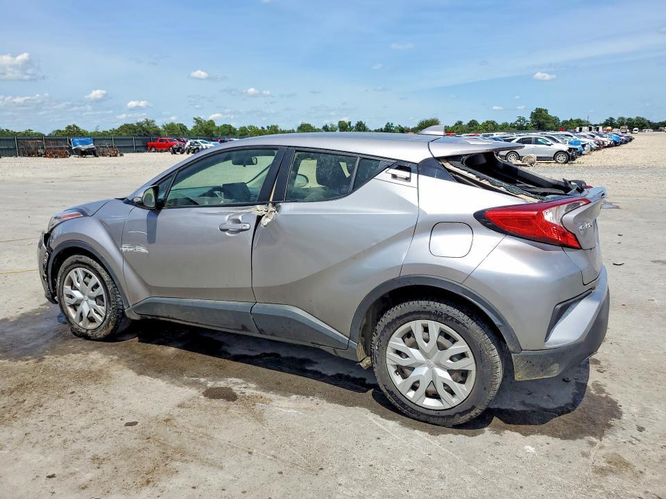 2020 TOYOTA CHR — Фото 2 из 13
