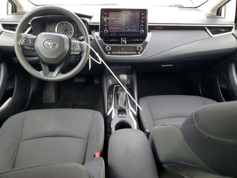 2020 TOYOTA COROLLA LE — Фото 8 из 12