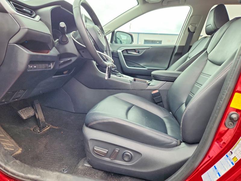2020 TOYOTA RAV4 LIMITED — Фото 7 из 13