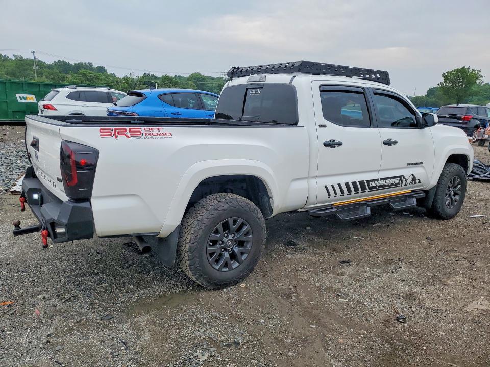 2020 TOYOTA TACOMA SR5 V6 — Фото 3 из 13