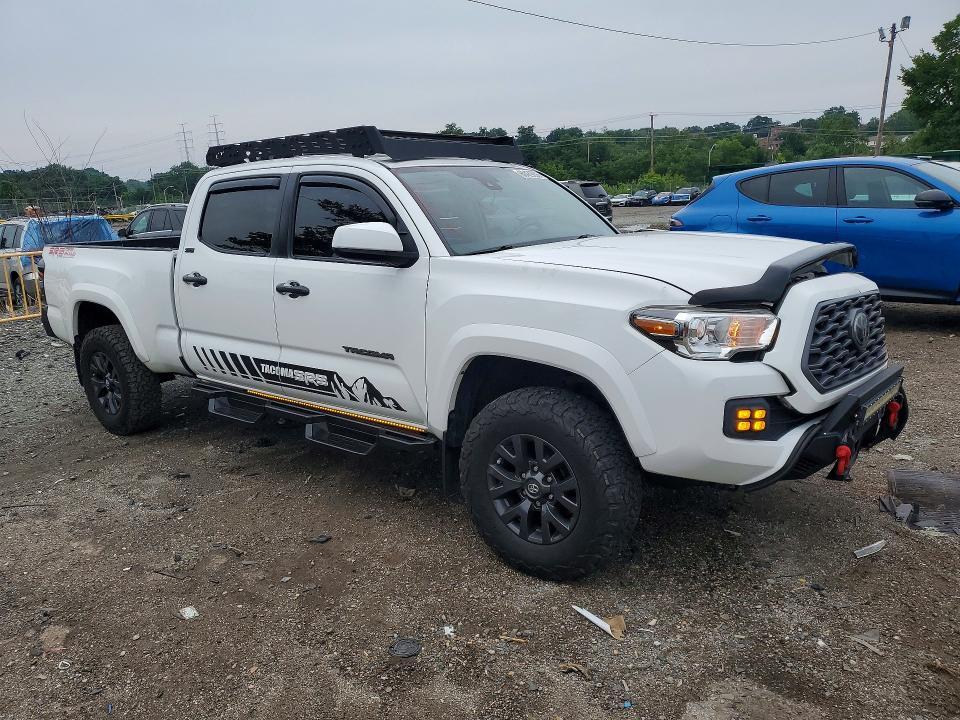 2020 TOYOTA TACOMA SR5 V6 — Фото 4 из 13