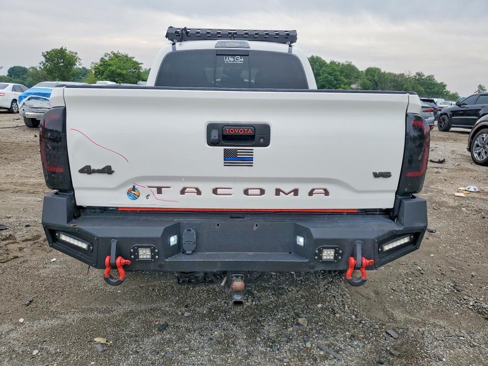 2020 TOYOTA TACOMA SR5 V6 — Фото 6 из 13