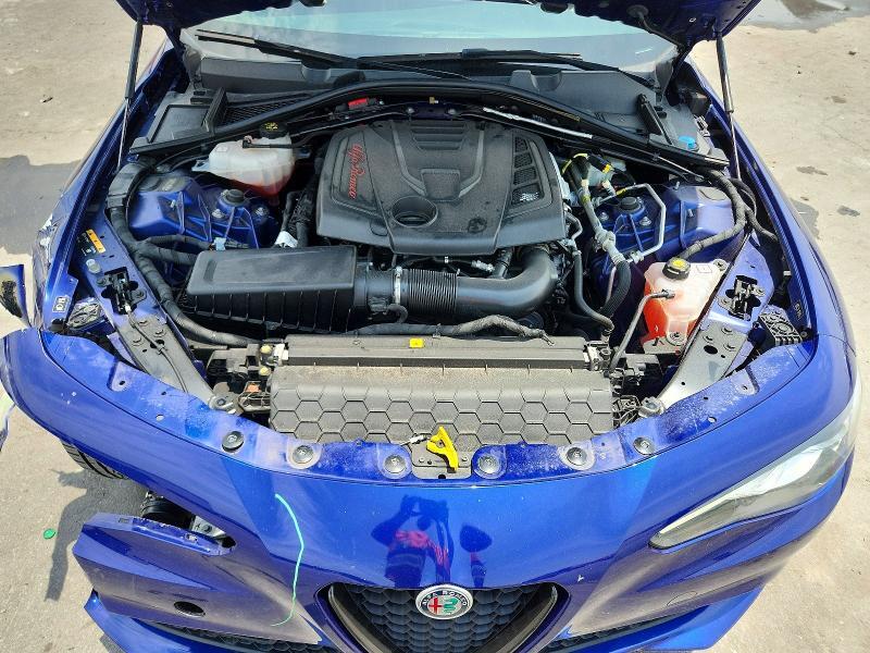 2021 ALFA ROMEO GIULIA SPORT — Фото 11 из 13