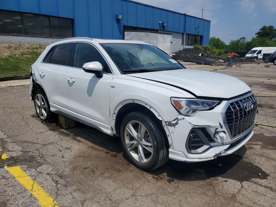 2021 AUDI Q3 PREMIUM PLUS S LINE 45 — Фото 4 из 14