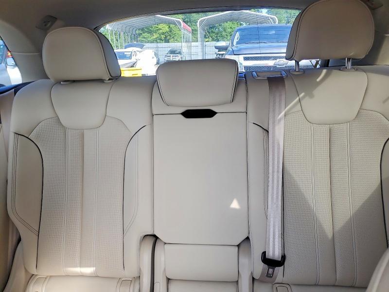 2021 AUDI Q5 PRESTIGE — Фото 10 из 13