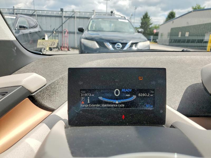 2021 BMW I3 REX — Фото 9 из 12