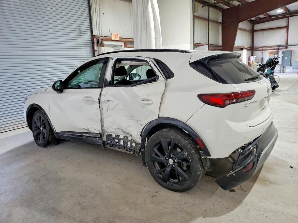 LRBFZPR41MD192590 2021 BUICK ENVISION photo no. 2