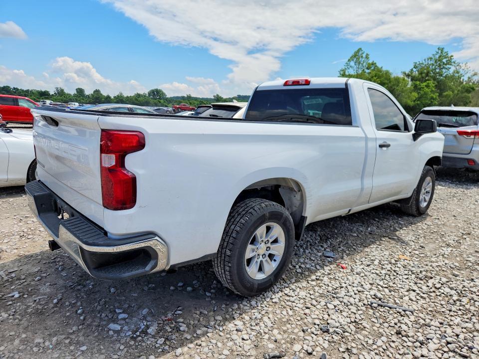 2021 CHEVROLET SILVERADO C1500 — Фото 3 из 12