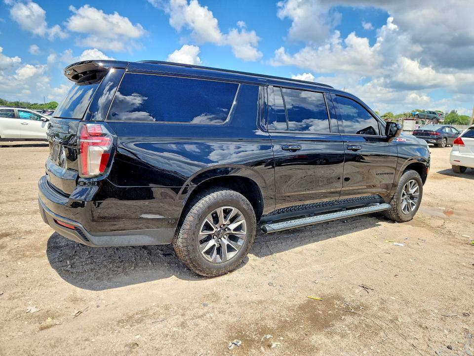1GNSKDKD5MR376924 2021 CHEVROLET SUBURBAN photo no. 3