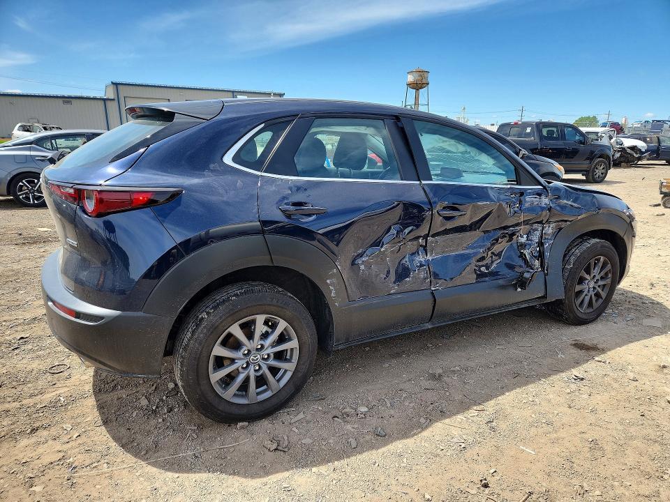 3MVDMBAM7SM770584 2025 MAZDA CX-30 photo no. 3
