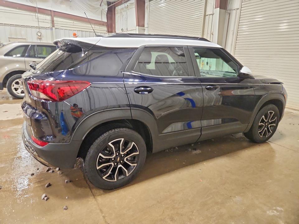 2021 CHEVROLET TRAILBLAZER ACTIV — Фото 3 из 12