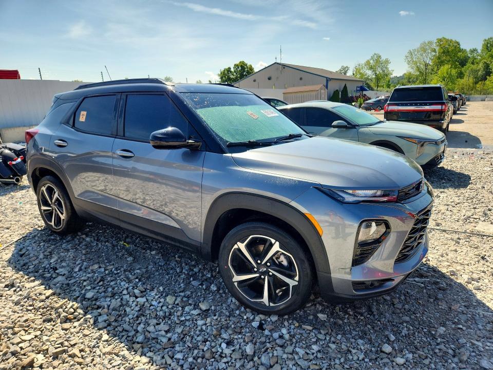 2021 CHEVROLET TRAILBLAZER RS — Фото 4 из 13