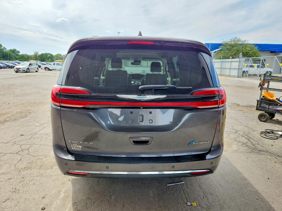 2021 CHRYSLER PACIFICA HYBRID TOURING L — Фото 6 из 13