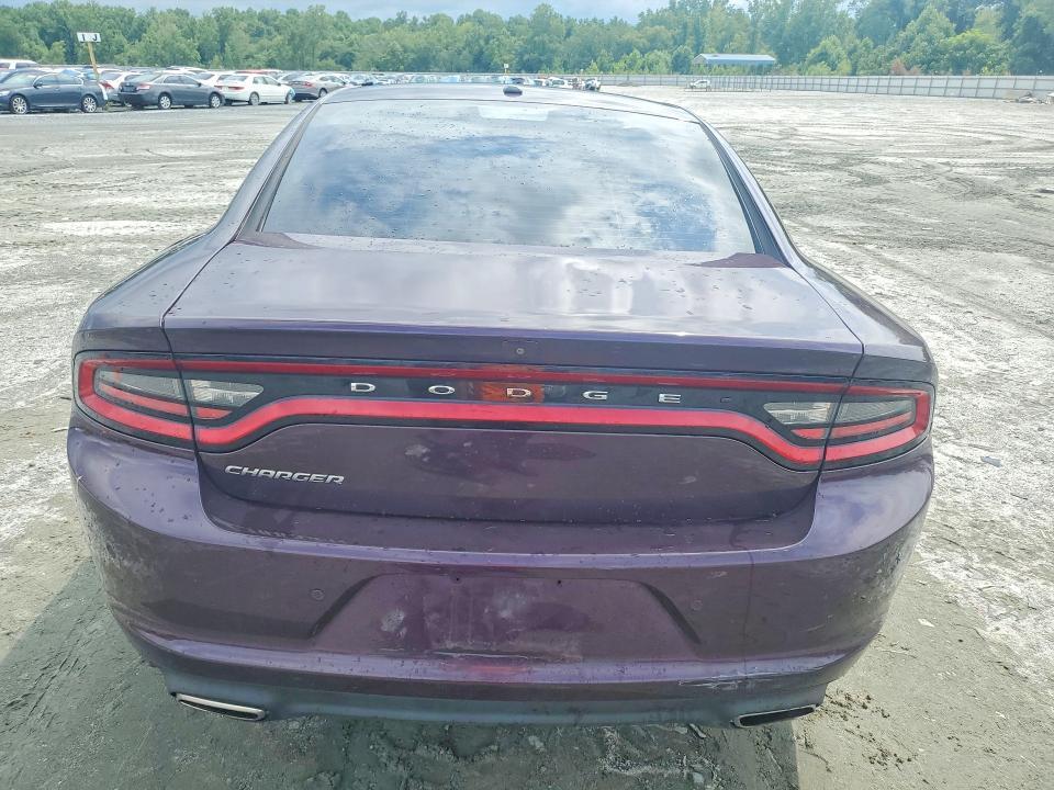 2021 DODGE CHARGER SXT — Фото 6 из 13