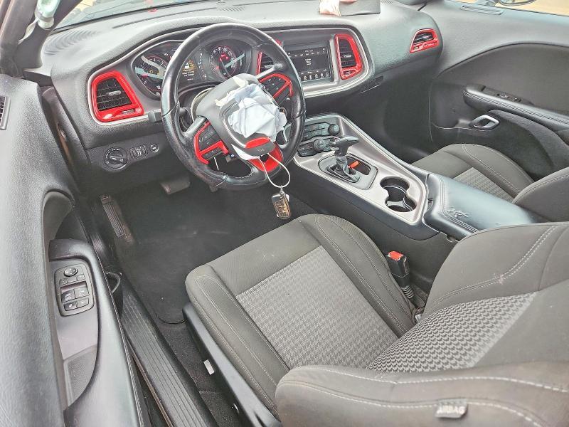 2021 DODGE CHALLENGER SXT — Фото 8 из 13