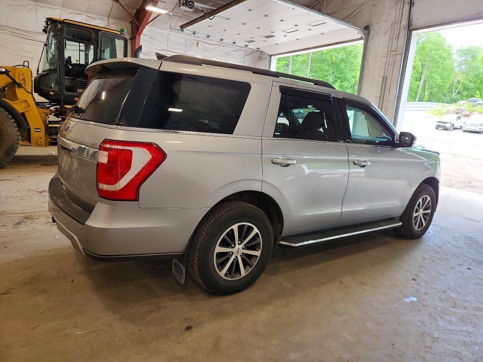 2021 FORD EXPEDITION XLT — Фото 3 из 13