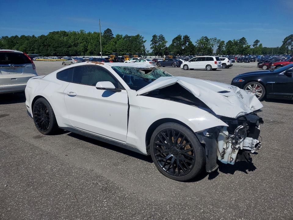 2021 FORD MUSTANG — Фото 4 из 12