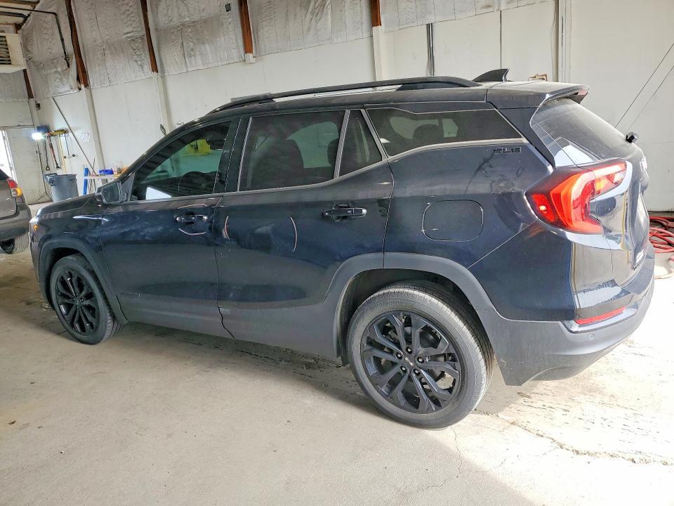 2021 GMC TERRAIN SLE — Фото 2 из 13