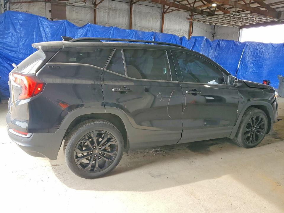 2021 GMC TERRAIN SLE — Фото 3 из 13