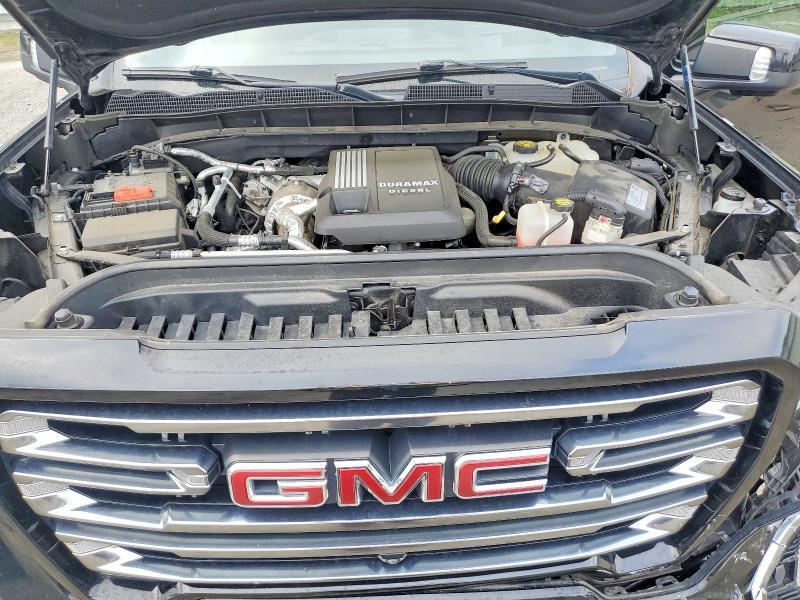 2021 GMC SIERRA K1500 AT4 — Фото 11 из 12