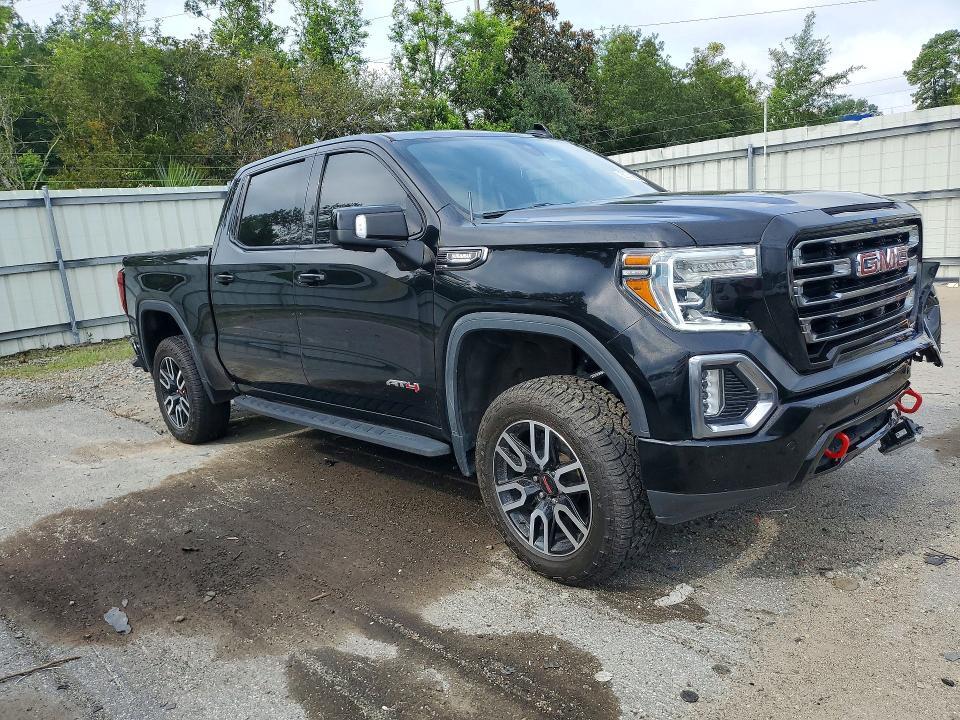2021 GMC SIERRA K1500 AT4 — Фото 4 из 12