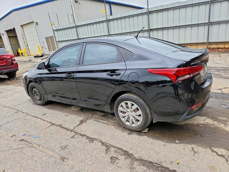 2021 HYUNDAI ACCENT SE — Фото 2 из 12