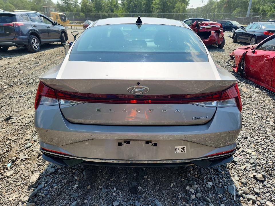 2021 HYUNDAI ELANTRA LIMITED — Фото 6 из 12
