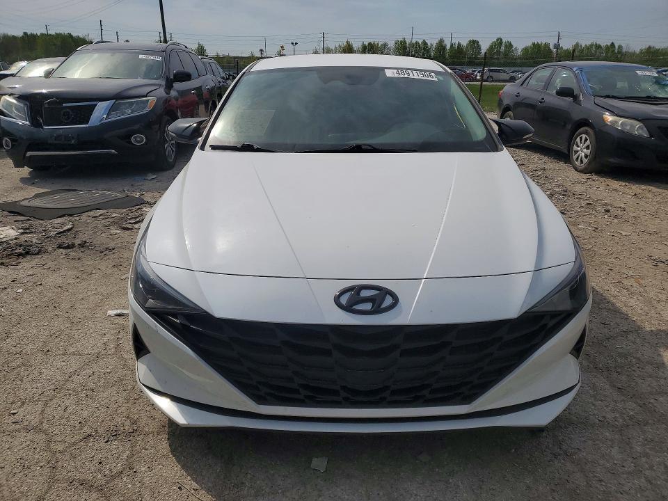2021 HYUNDAI ELANTRA SEL — Фото 5 из 12