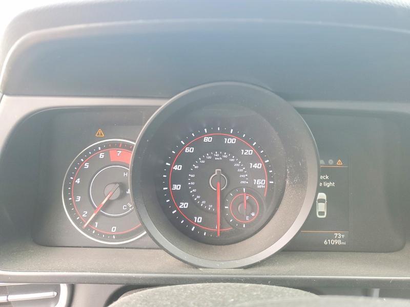 2021 HYUNDAI ELANTRA SEL — Фото 9 из 12